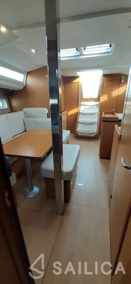 Sun Odyssey 440 - Yacht Charter Sailica