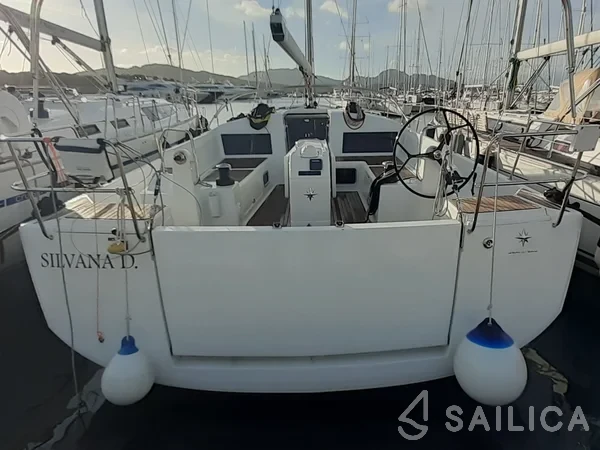 Sun Odyssey 440 - Yacht Charter Sailica