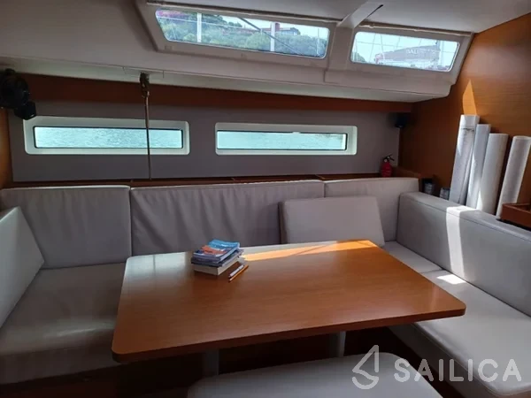 Sun Odyssey 490 - Yacht Charter Sailica
