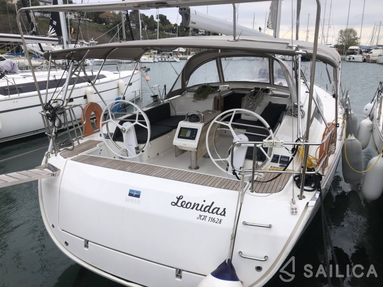 Bavaria 46 Cruiser - Yacht Charter Sailica