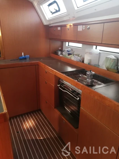 Bavaria 46 Cruiser - Yacht Charter Sailica