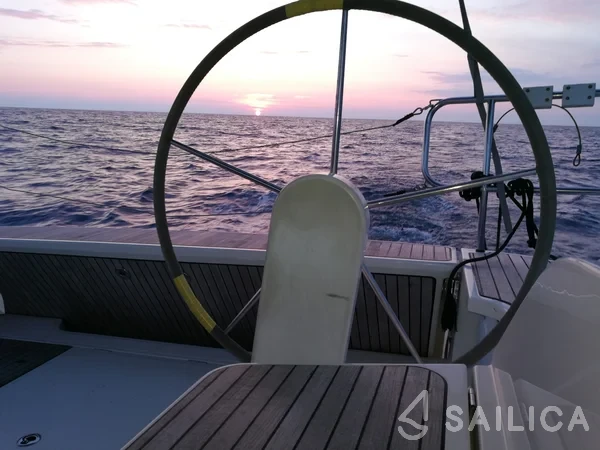 Bavaria 46 Cruiser - Yacht Charter Sailica