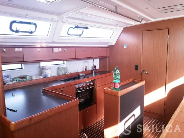 Bavaria 46 Cruiser - Yacht Charter Sailica