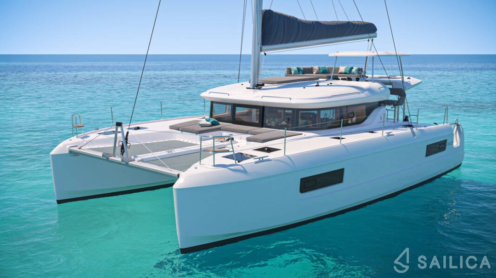 Lagoon 43 Power - Yacht Charter Sailica