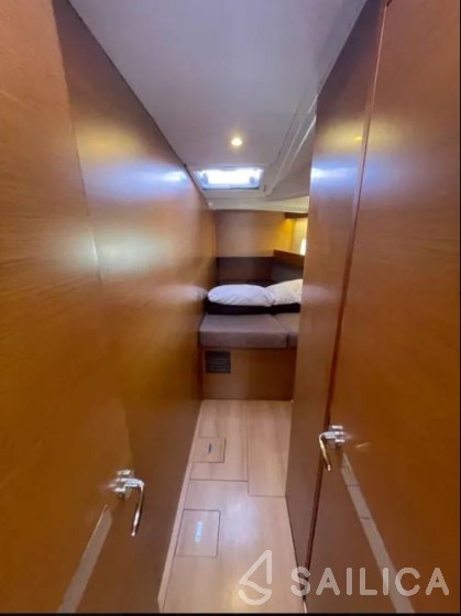 Sun Odyssey 490 - Yacht Charter Sailica
