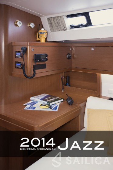 Oceanis 48 - Yacht Charter Sailica