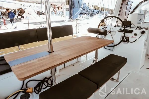 Sun Loft 47 - Yacht Charter Sailica