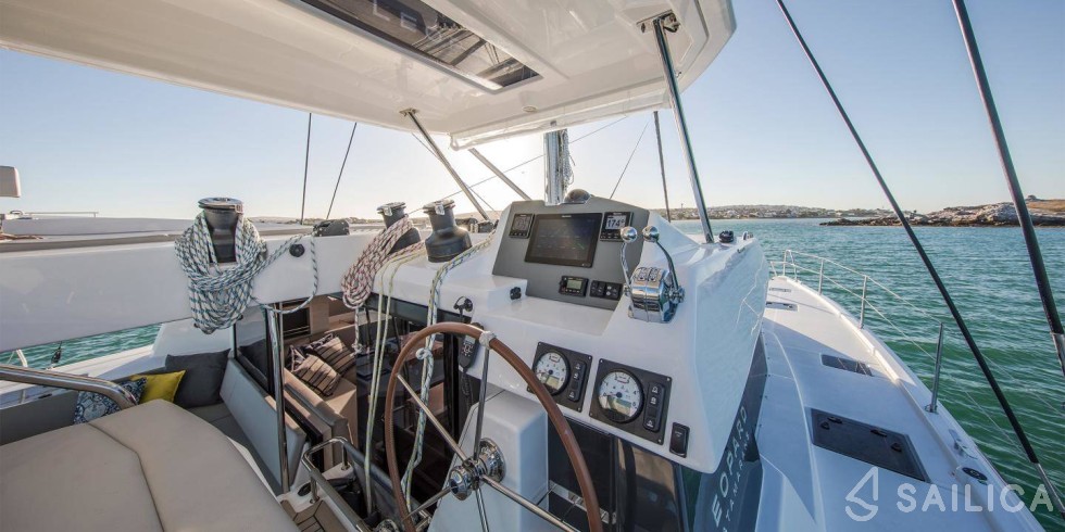 Leopard 50 - Yacht Charter Sailica