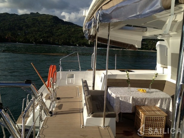 Lagoon 450 - Yacht Charter Sailica