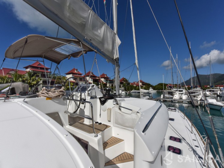 Lagoon 450 - Yacht Charter Sailica