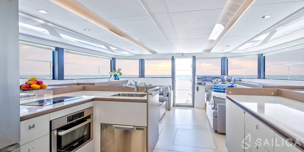 Leopard 46PC - Yacht Charter Sailica