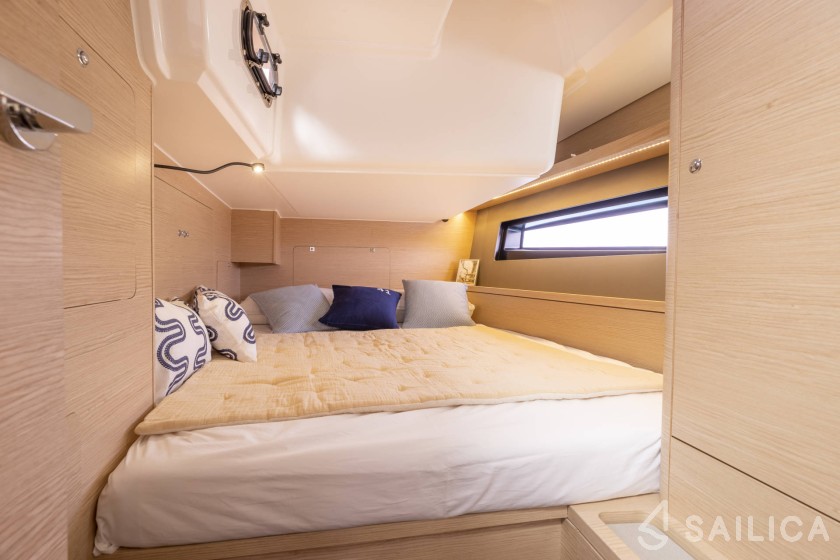 Dufour 41 - Yacht Charter Sailica
