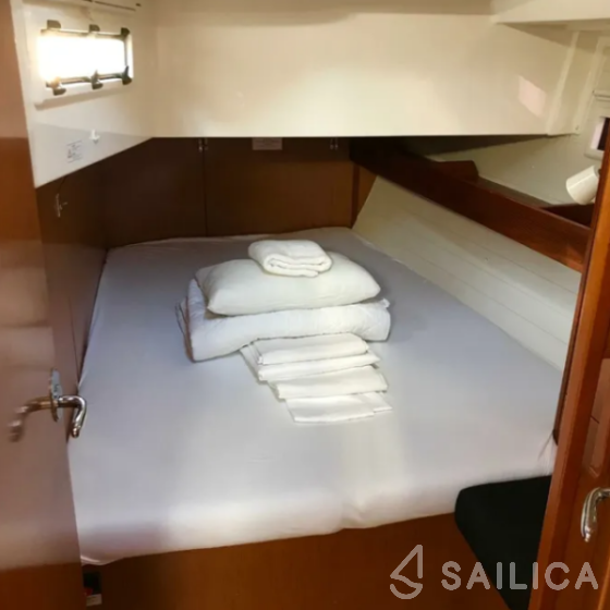Bavaria 45 Cruiser - Yacht Charter Sailica