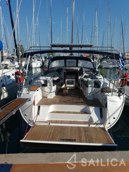Bavaria 45 Cruiser - Yacht Charter Sailica