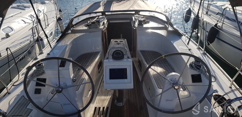 Bavaria 34 Cruiser - Yacht Charter Sailica