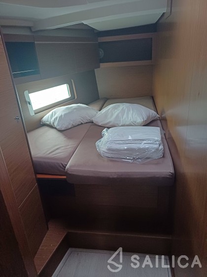 Oceanis 46.1 - Yacht Charter Sailica