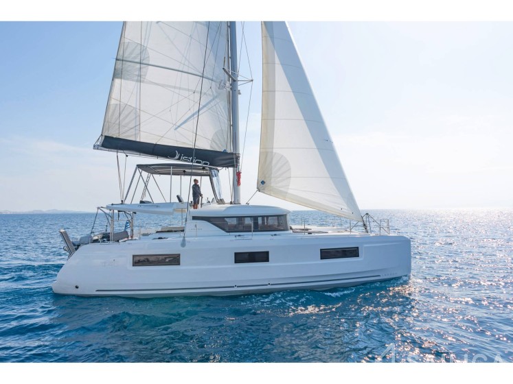 Lagoon 46  - Yacht Charter Sailica