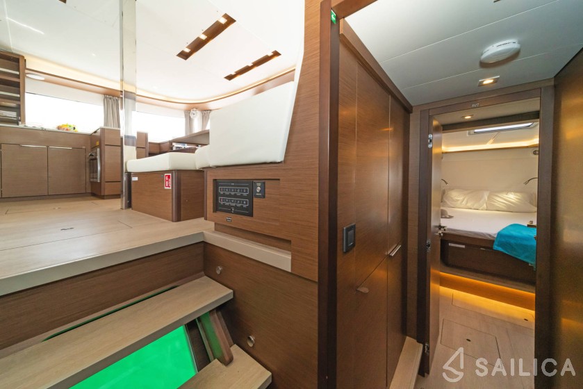 Lagoon 46  - Yacht Charter Sailica