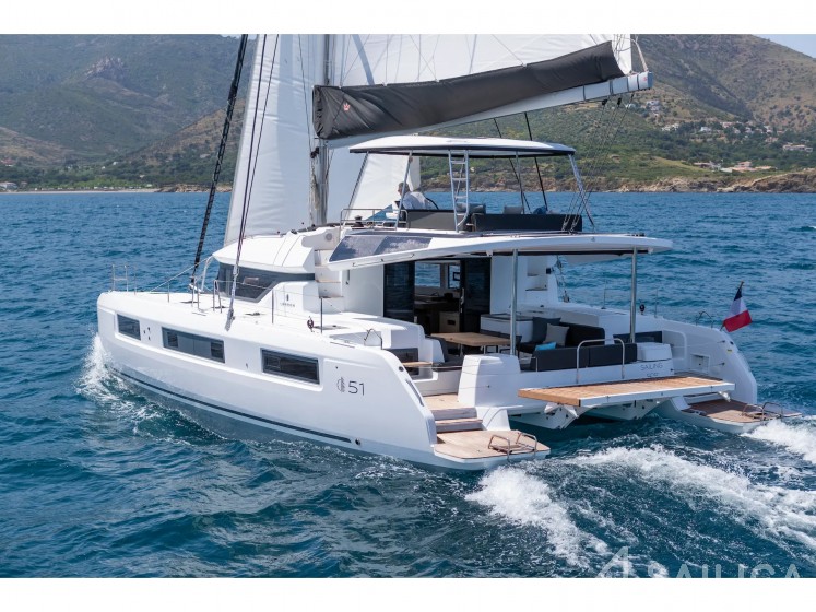 Lagoon 51 - Yacht Charter Sailica