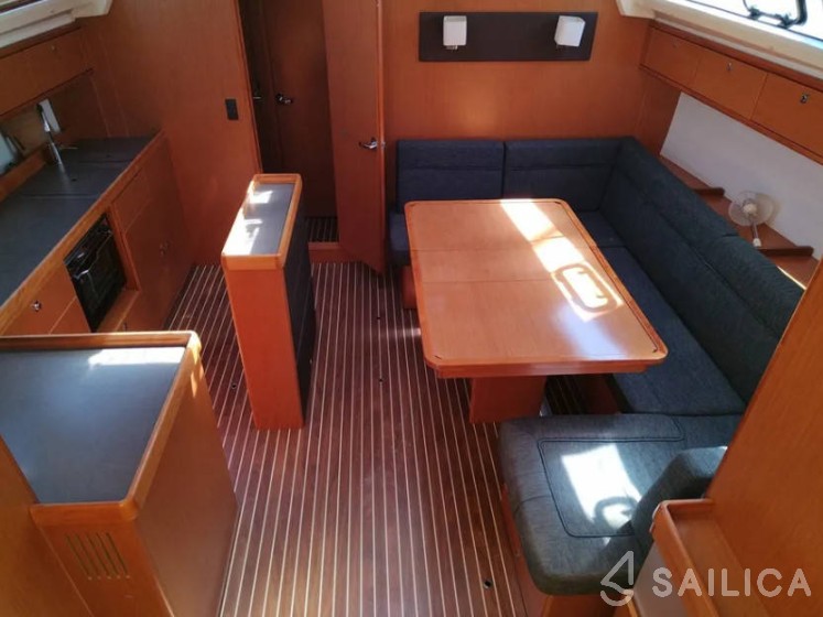 Bavaria 46 Cruiser - Yacht Charter Sailica