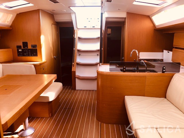 Jeanneau 53 - Yacht Charter Sailica