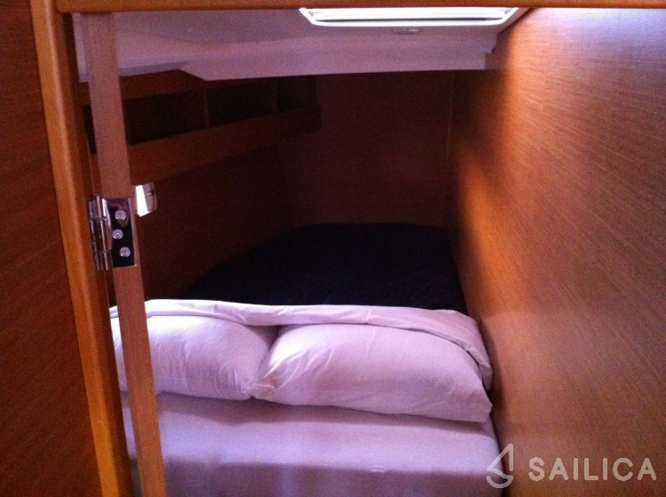 Sun Odyssey 469 - Yacht Charter Sailica