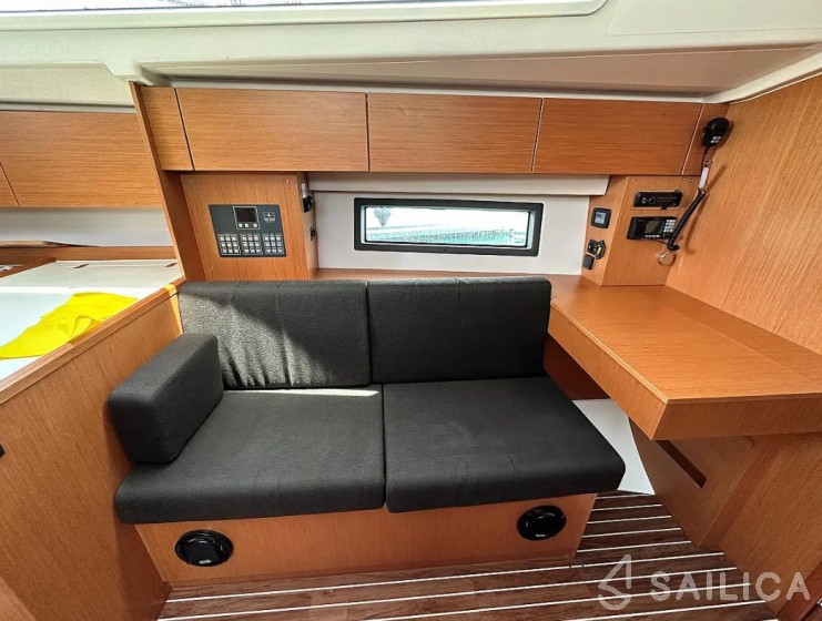 Bavaria 56 Cruiser - Yacht Charter Sailica