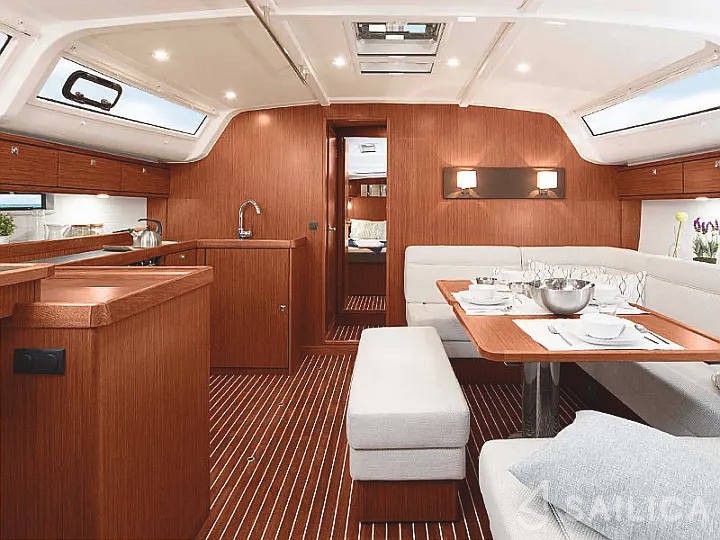 Bavaria 51 Cruiser - Yacht Charter Sailica