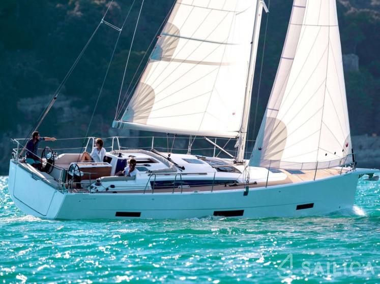 Dufour 390 Grand Large - Yacht Charter Sailica