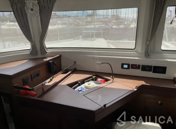 Lagoon 46  - Yacht Charter Sailica