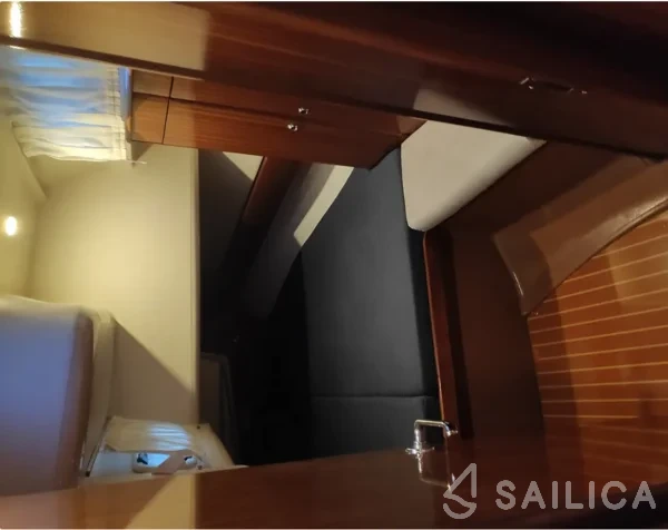 Bavaria 44 - Yacht Charter Sailica