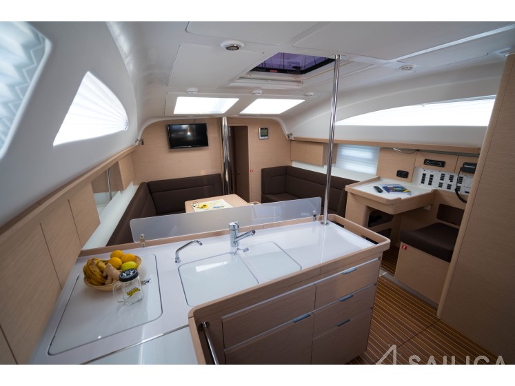 Elan 45 Impression - Yacht Charter Sailica