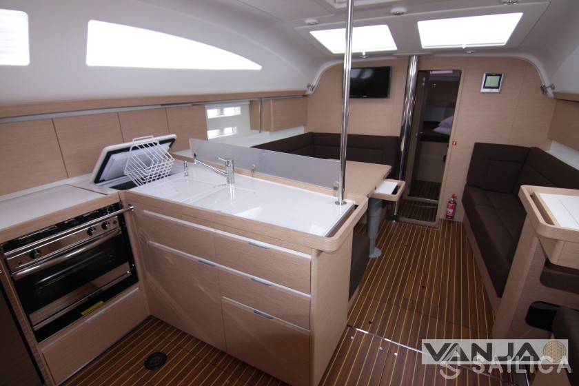 Elan 45 Impression - Yacht Charter Sailica