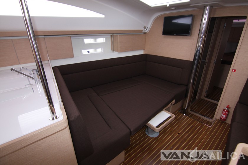 Elan 45 Impression - Yacht Charter Sailica