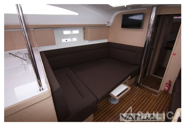 Elan 45 Impression - Yacht Charter Sailica