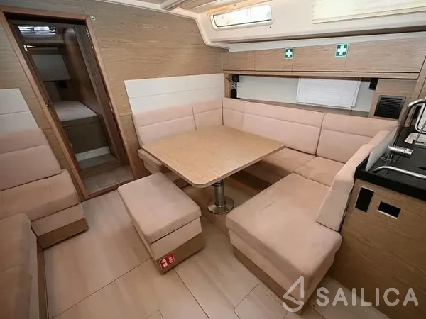Hanse 458 - Yacht Charter Sailica