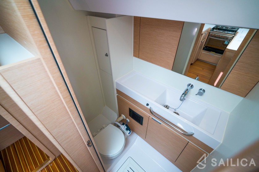 Elan 50 Impression - Yacht Charter Sailica