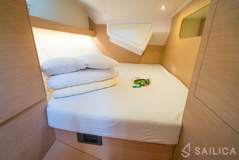 Elan 50 Impression - Yacht Charter Sailica
