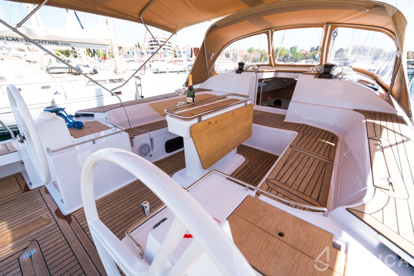 Elan 50 Impression - Yacht Charter Sailica