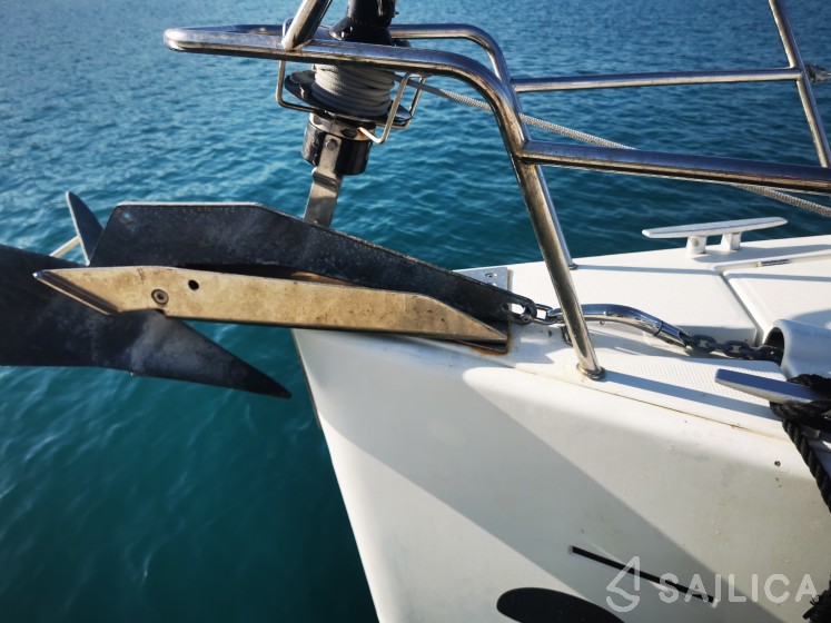 First 35 - Yacht Charter Sailica