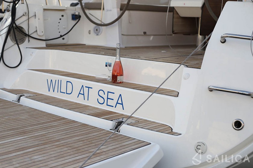 Bavaria 51 Cruiser - Yacht Charter Sailica