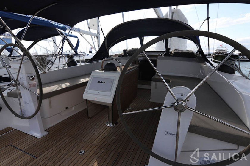 Bavaria 51 Cruiser - Yacht Charter Sailica