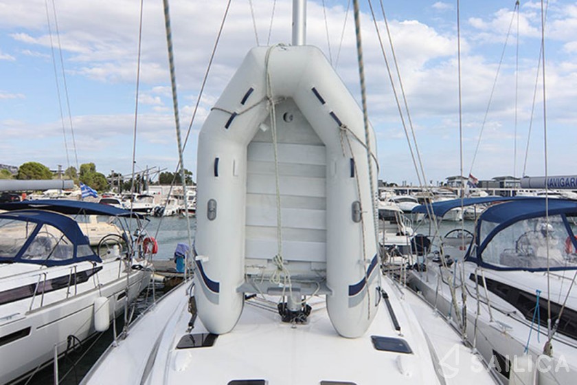 Bavaria 51 Cruiser - Yacht Charter Sailica
