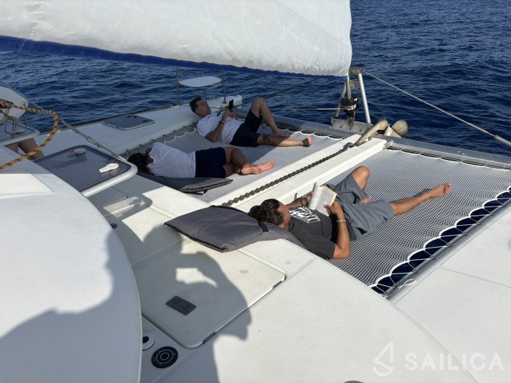 Lagoon 380 S2 - Yacht Charter Sailica