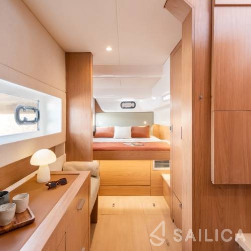 Bali Catsmart - Yacht Charter Sailica