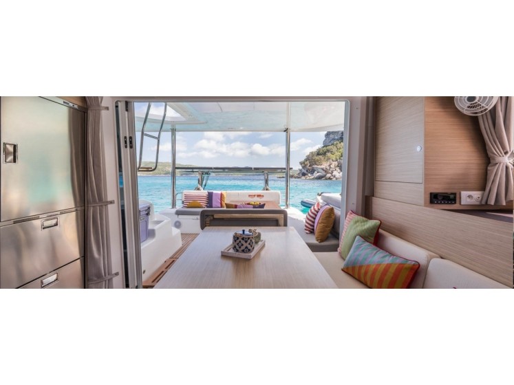 Lagoon 38 - Yacht Charter Sailica