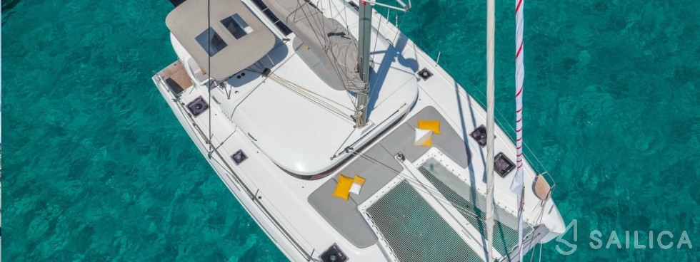 Lagoon 38 - Yacht Charter Sailica
