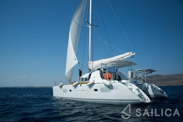 Lagoon 380 S2 - Yacht Charter Sailica