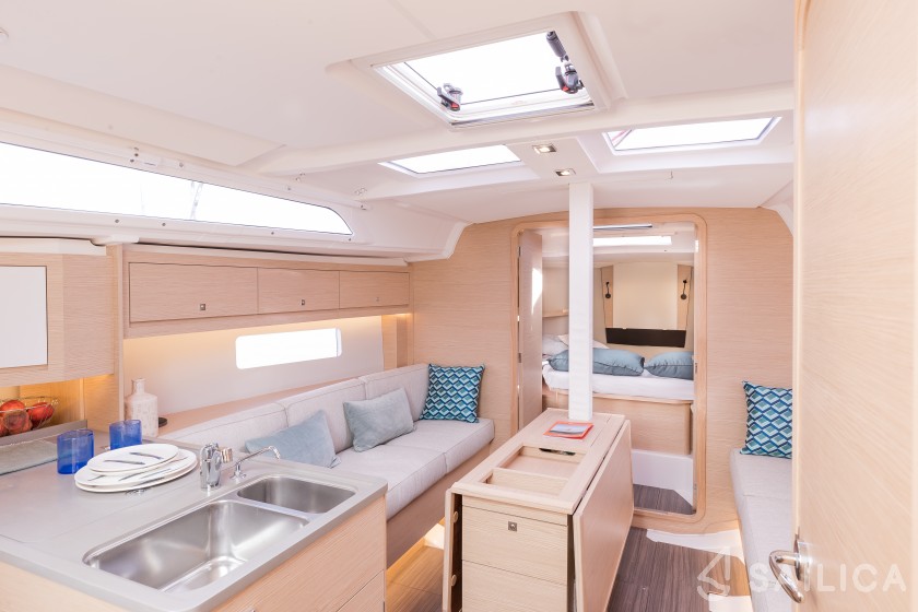 Dufour 37 - Yacht Charter Sailica