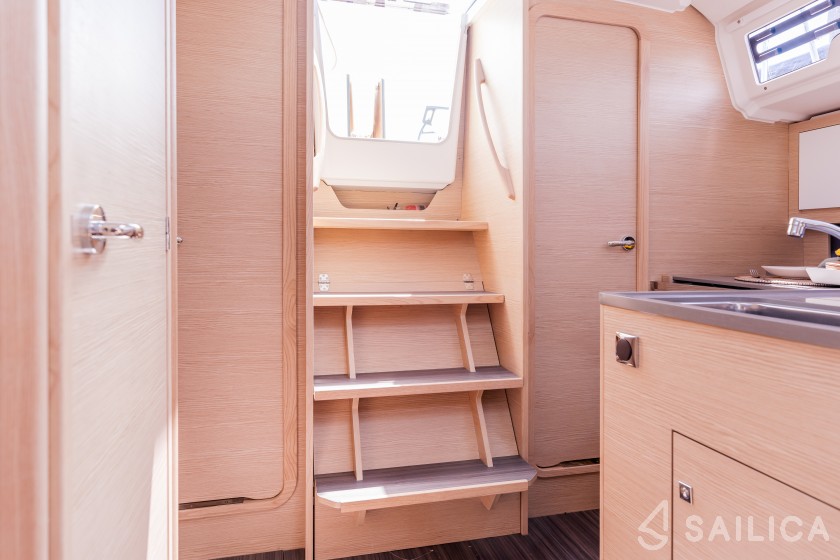 Dufour 37 - Yacht Charter Sailica